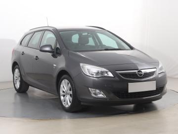 Opel Astra, 2012