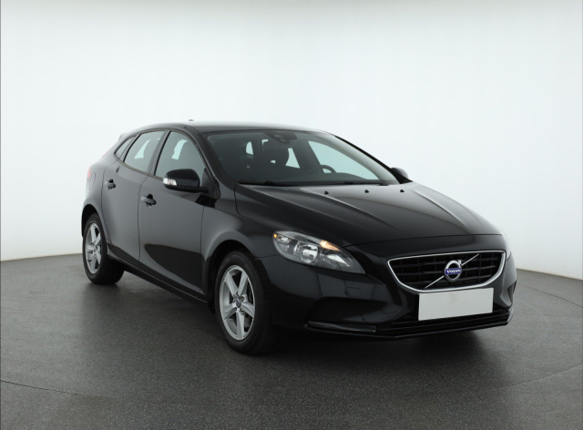 Volvo V40 2013