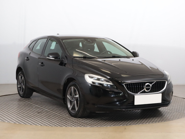 Volvo V40 2016