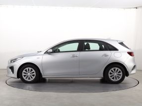 Kia Ceed - 2021