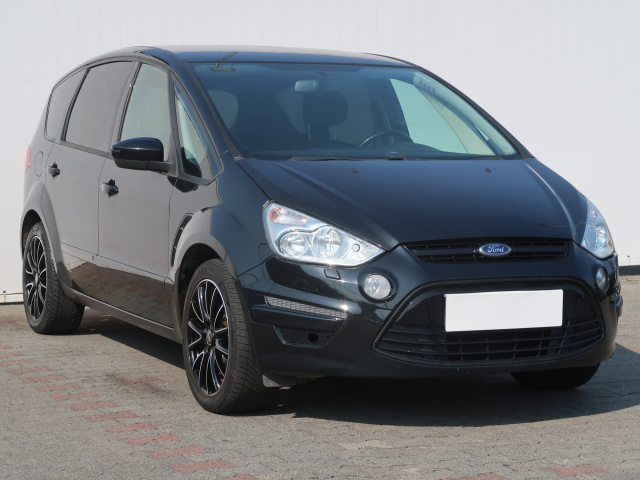 Ford S-Max 2010