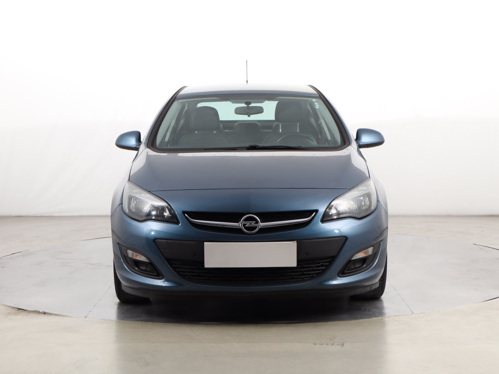 Opel Astra 2016 1.4 T LPG 127759km Sedan