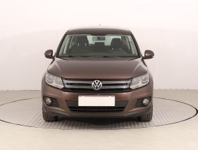 Volkswagen Tiguan - 2012