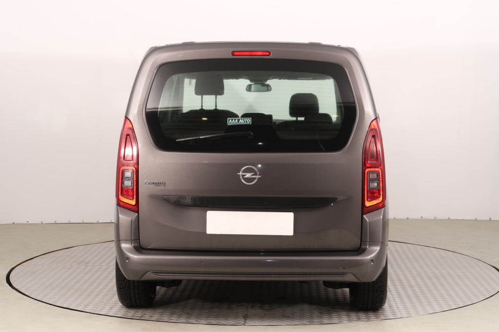 Opel Combo 2020 1.5 CDTI 215837km Pick