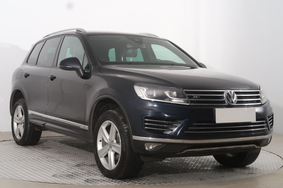 Volkswagen Touareg - 2016
