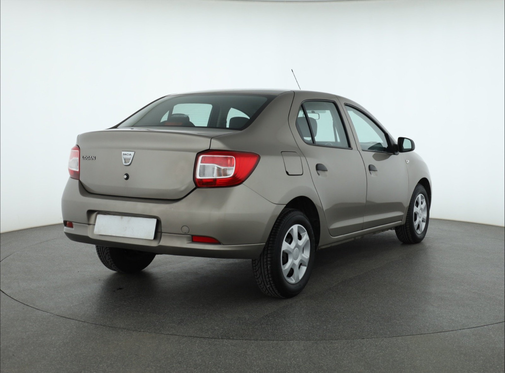 Dacia Logan