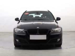 BMW 3 - 2010