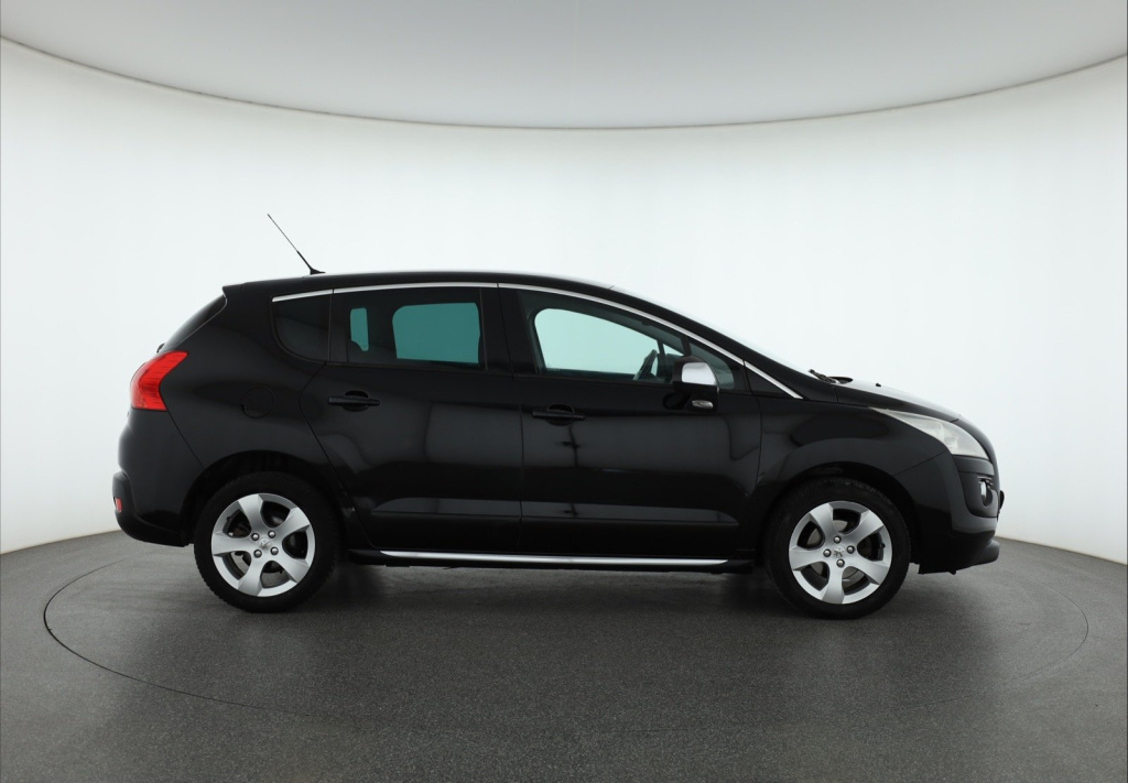 Peugeot 3008 2012 1.6 HDi 244941km Samochody Rodzinne