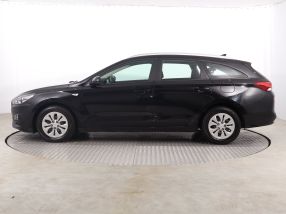 Hyundai i30 - 2023