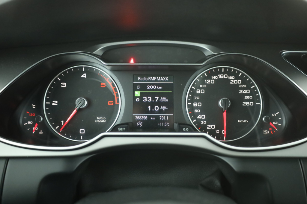 Audi A4 2012 2.0 TDI 268393km Sedan