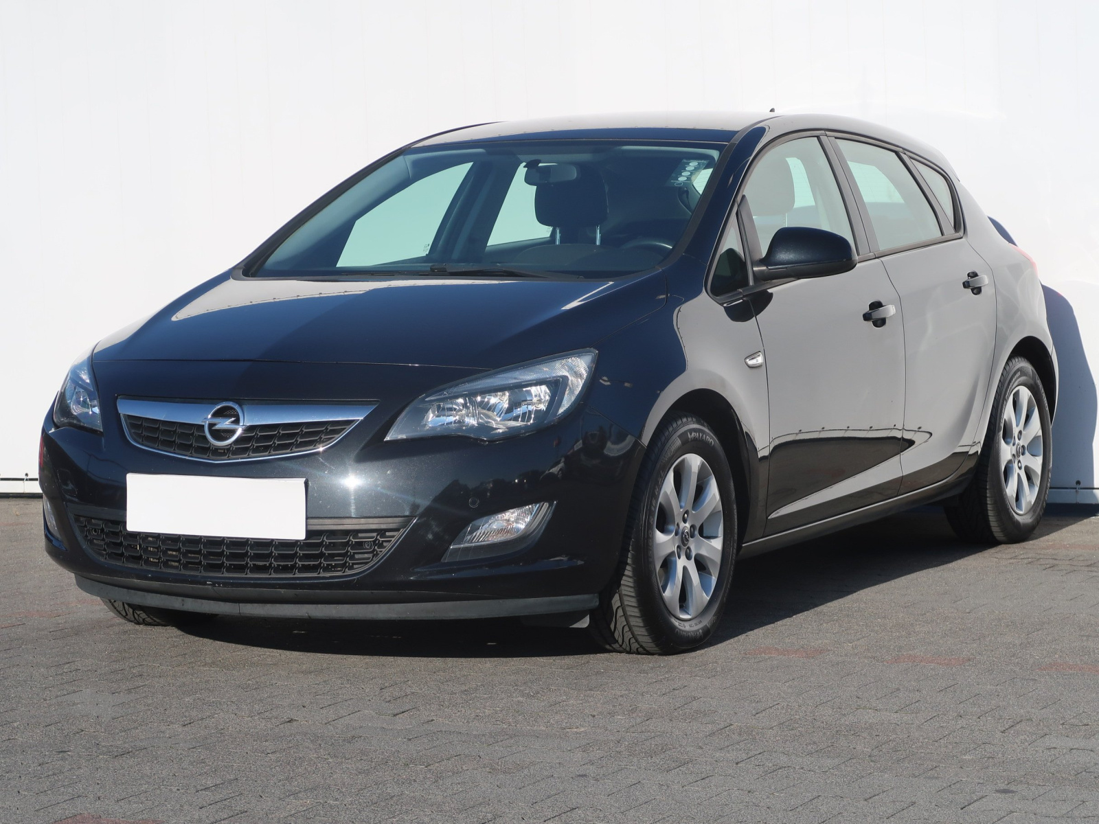 Opel Astra 2012 1.4 T 197286km Hatchback