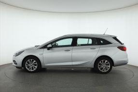 Opel Astra - 2020