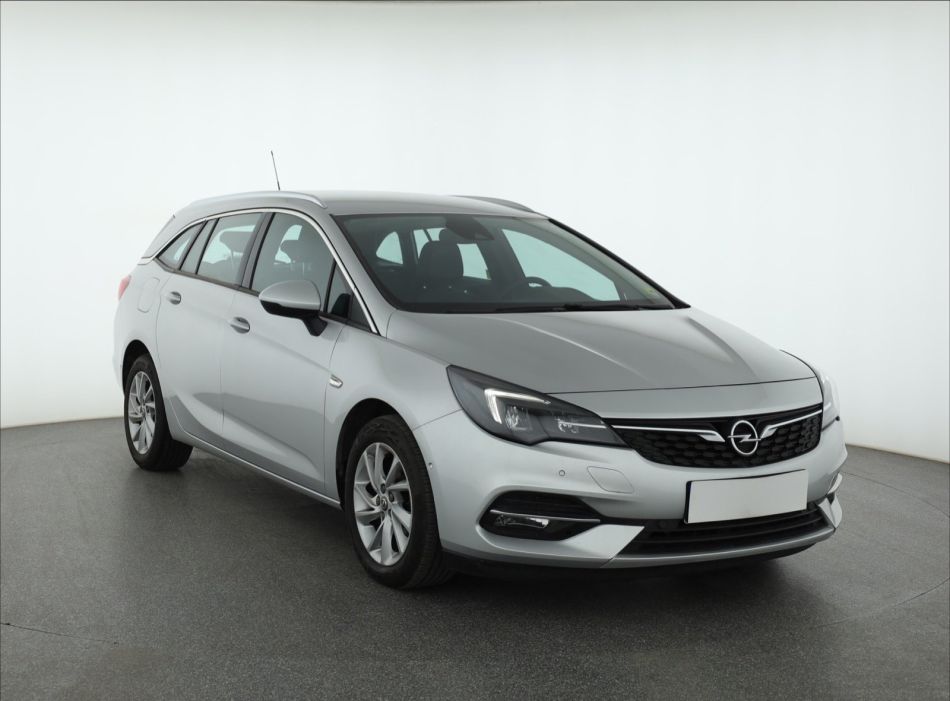 Opel Astra - 2020