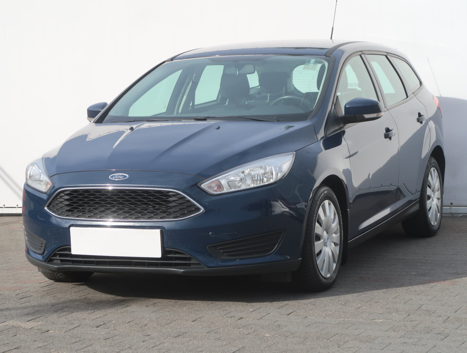 Ford Focus 2015 1.6 i 89377km Kombi