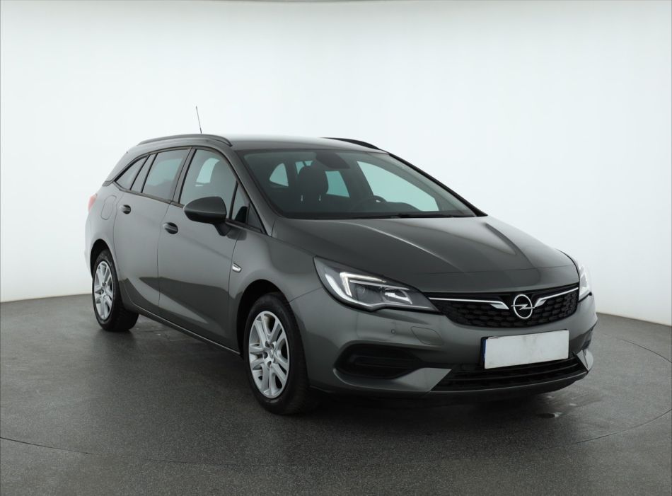 Opel Astra - 2020