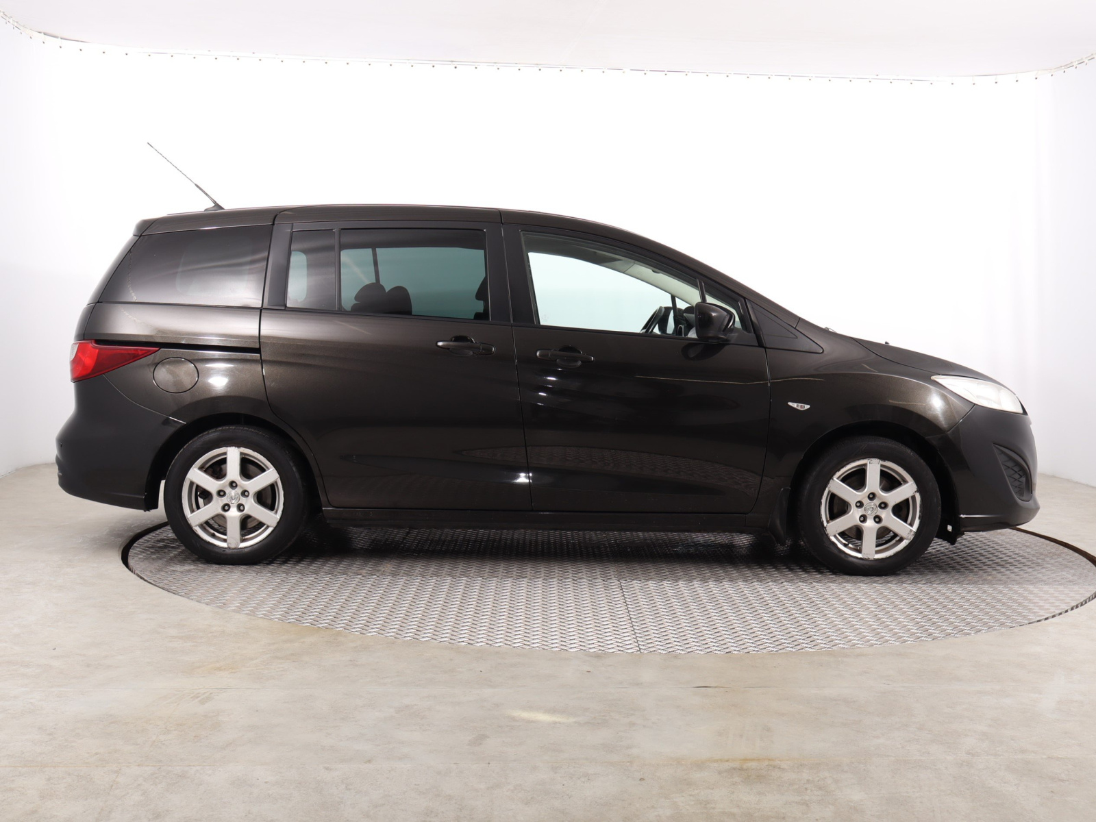 Mazda 5 2012 1.8 290294km Samochody Rodzinne