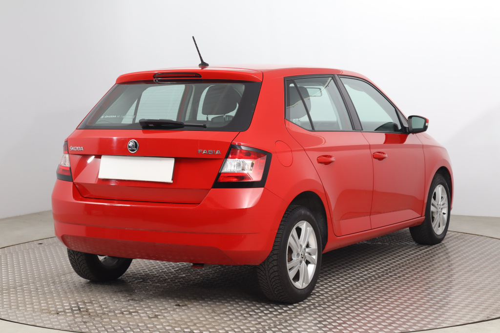 Skoda Fabia 2017 1.0 TSI 198225km Hatchback