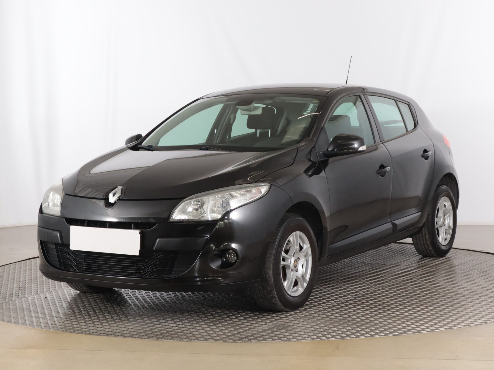 Renault Megane 2012 1.6 16V 136985km Hatchback