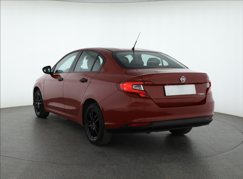 Fiat Tipo 2016 1.4 16V 98452km Sedan