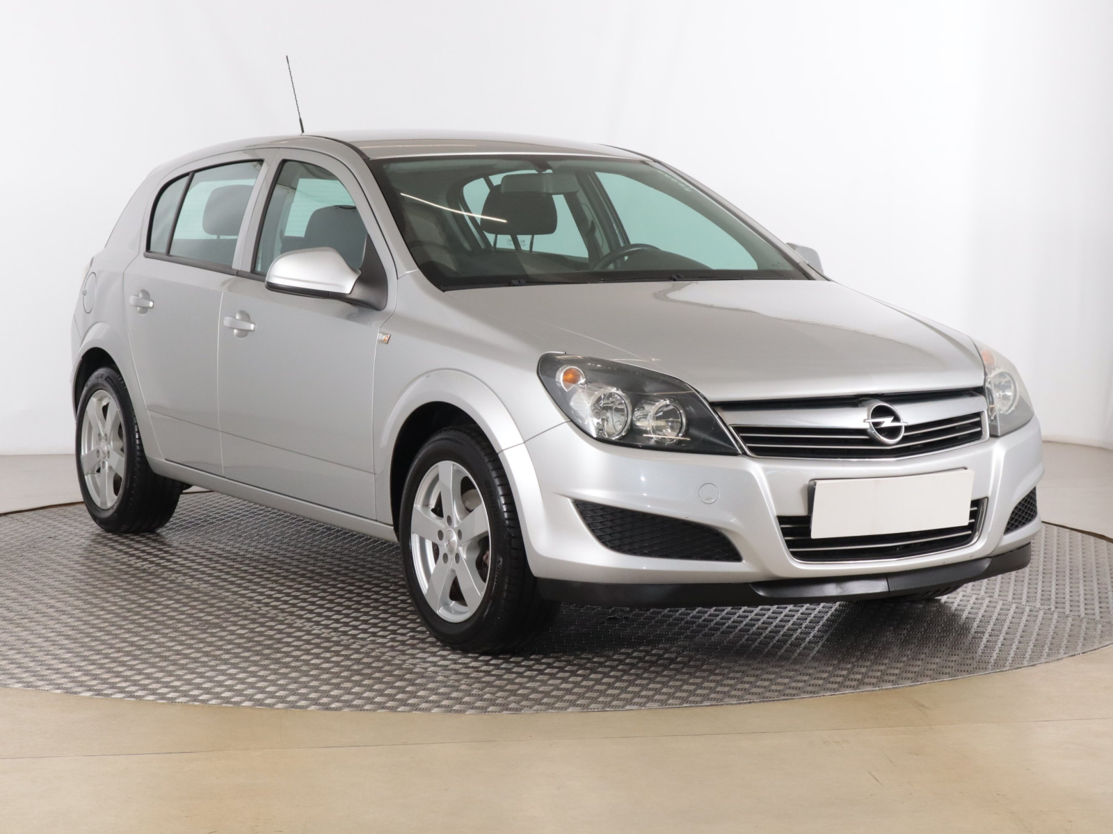 Opel Astra 2011 1.6 16V 64896km Hatchback