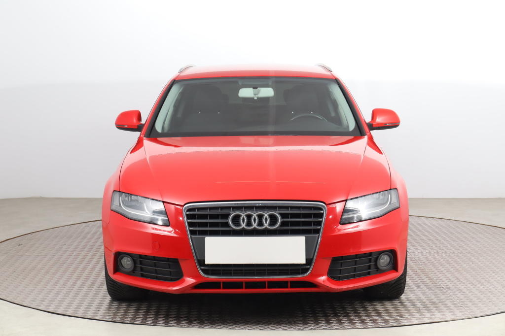 Audi A4 2009 2.0 TDI 250615km Kombi