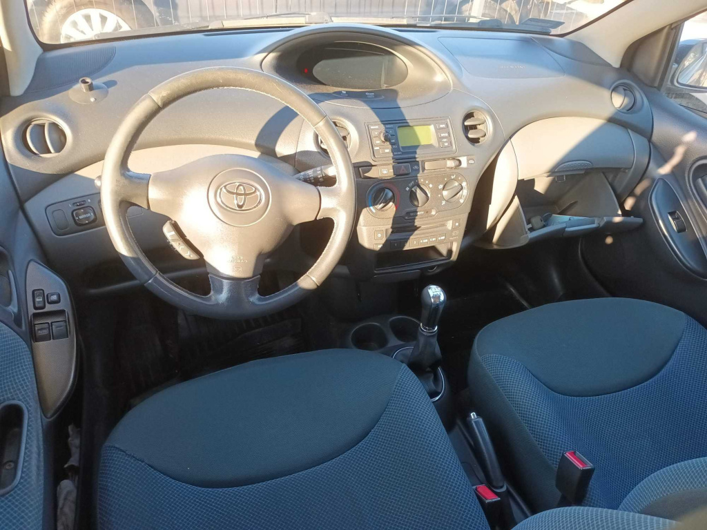 Toyota Yaris 2005 1.4 D