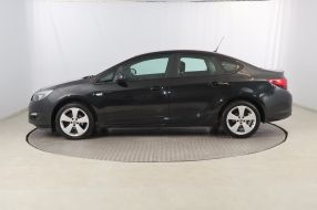 Opel Astra - 2016