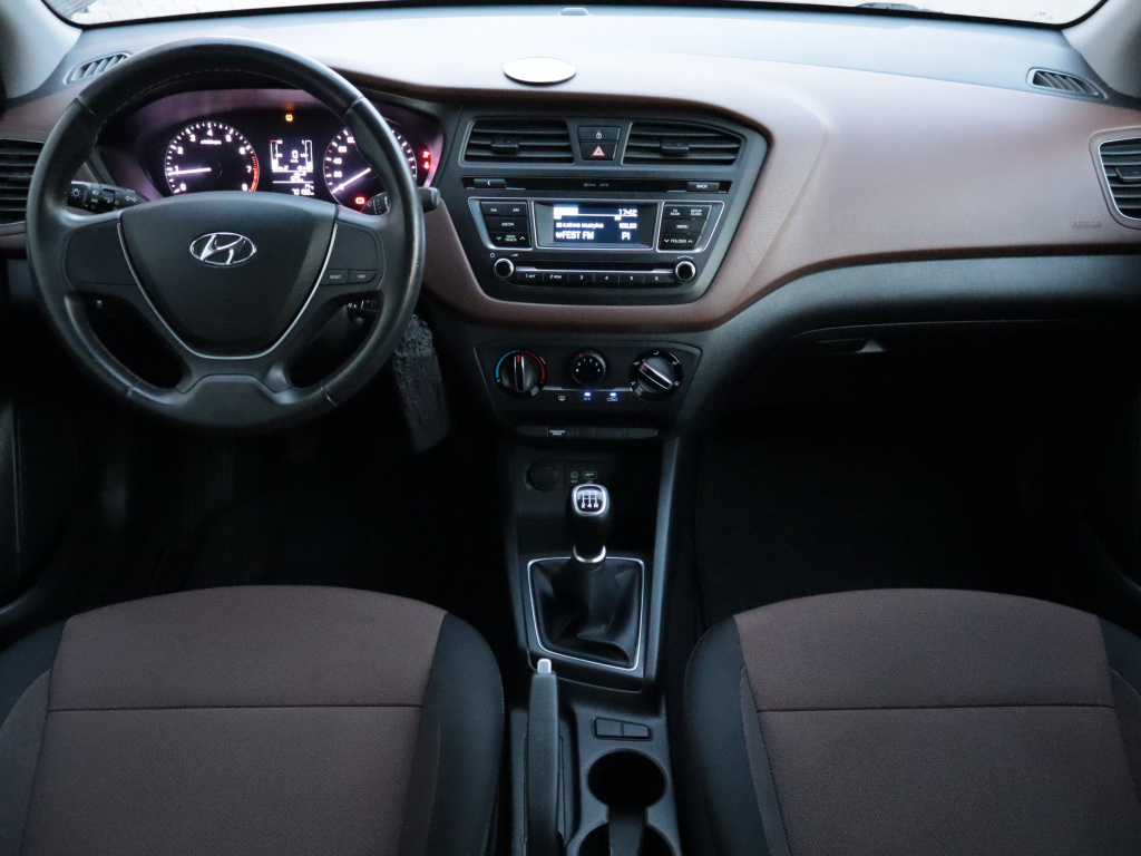 Hyundai i20 2017 1.2 70180km ABS klimatyzacja manualna