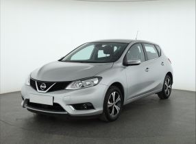 Nissan Pulsar - 2015