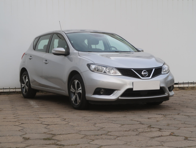 Nissan Pulsar 2015