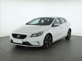 Volvo V40 - 2015