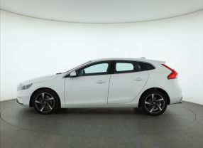 Volvo V40 - 2015