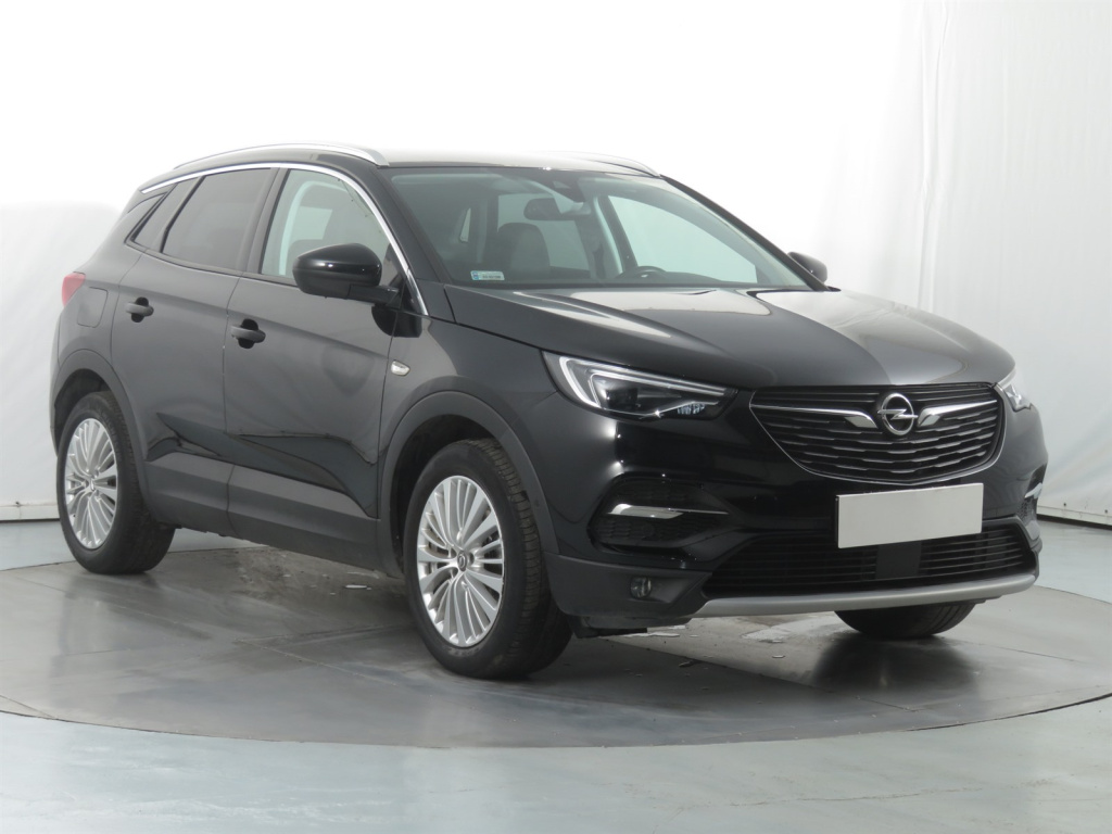 Opel Grandland 2019 1.2 Turbo 74903km SUV