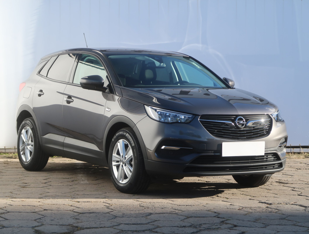 Opel Grandland 2020 1.2 Turbo 16055km SUV