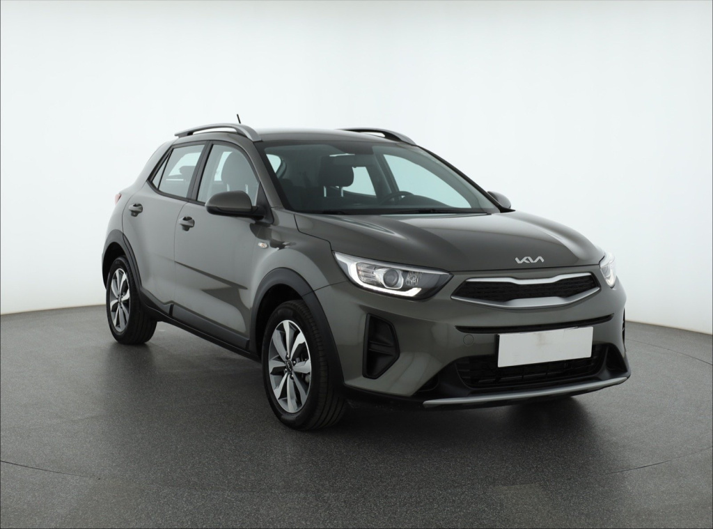 Kia Stonic 2023 1.2 DPI 19590km SUV