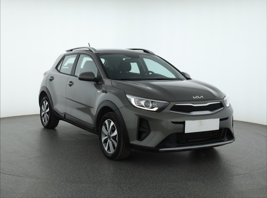 Kia Stonic 2023 1.2 DPI 14648km SUV