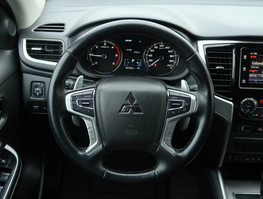 Mitsubishi L200