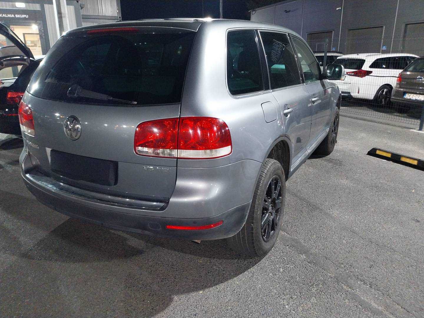 Volkswagen Touareg 2006 3.0 V6 TDI 302840km SUV