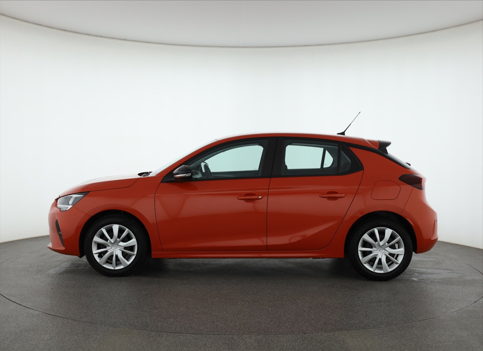 Opel Corsa 2023 1.2 32050km ABS klimatyzacja manualna