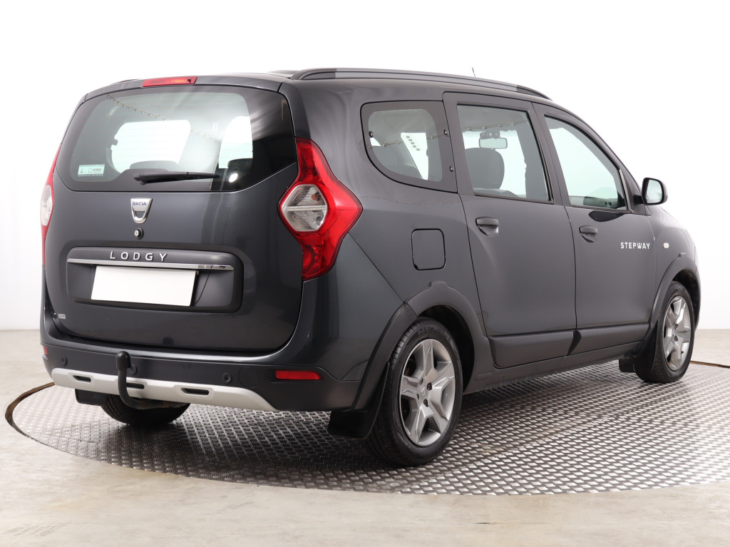 Dacia Lodgy