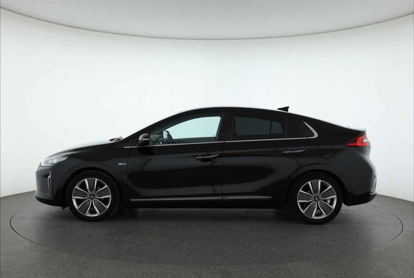 Hyundai Ioniq 2018 Hybrid 59498km Hatchback