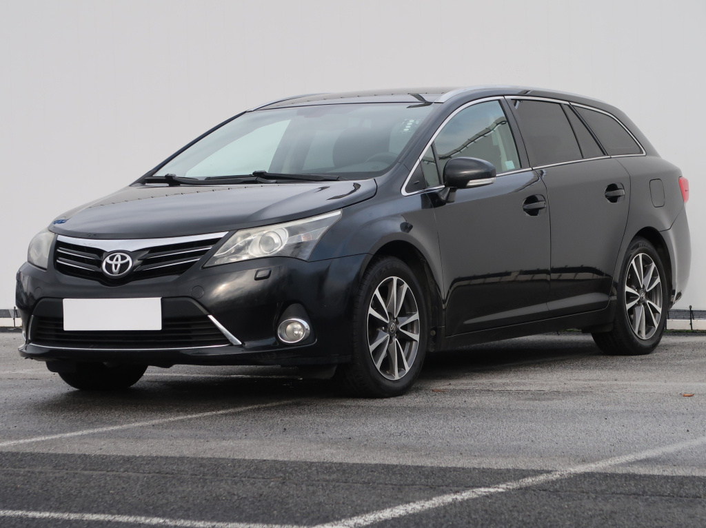 Toyota Avensis 2012 1.8 Valvematic 244129km Kombi