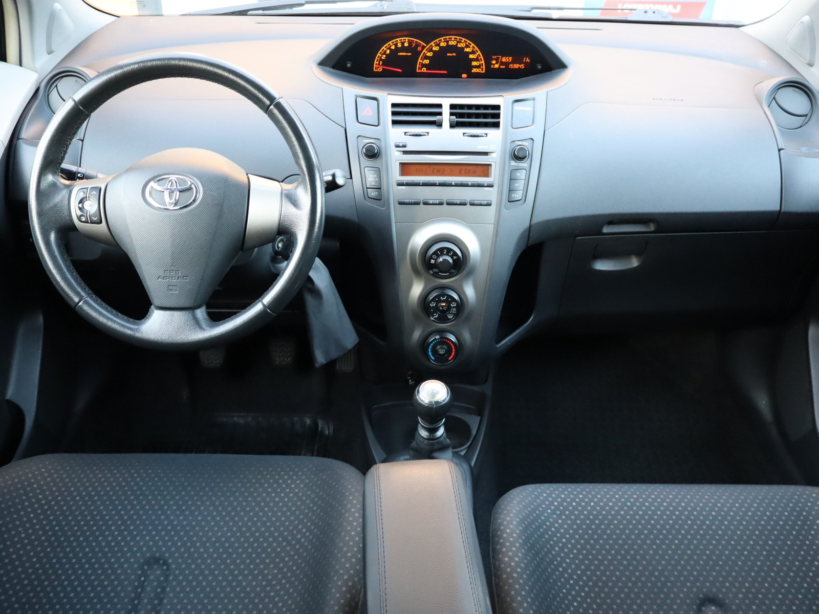 Toyota Yaris 2010 1.33 Dual VVT