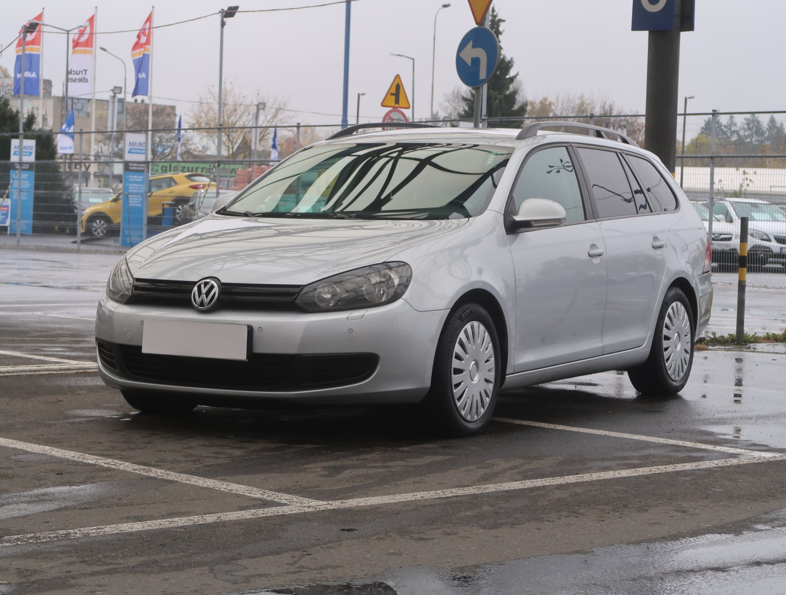 Volkswagen Golf 2012 1.6 TDI 211469km Kombi