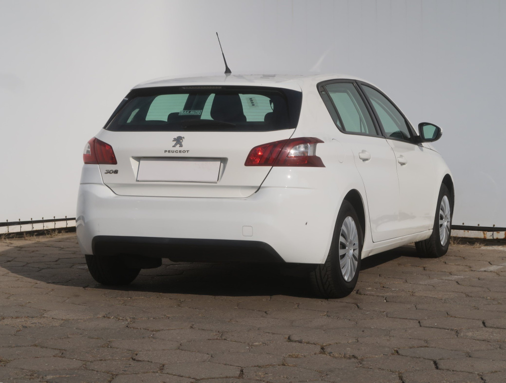 Peugeot 308 2014 1.2 VTi 106493km Hatchback