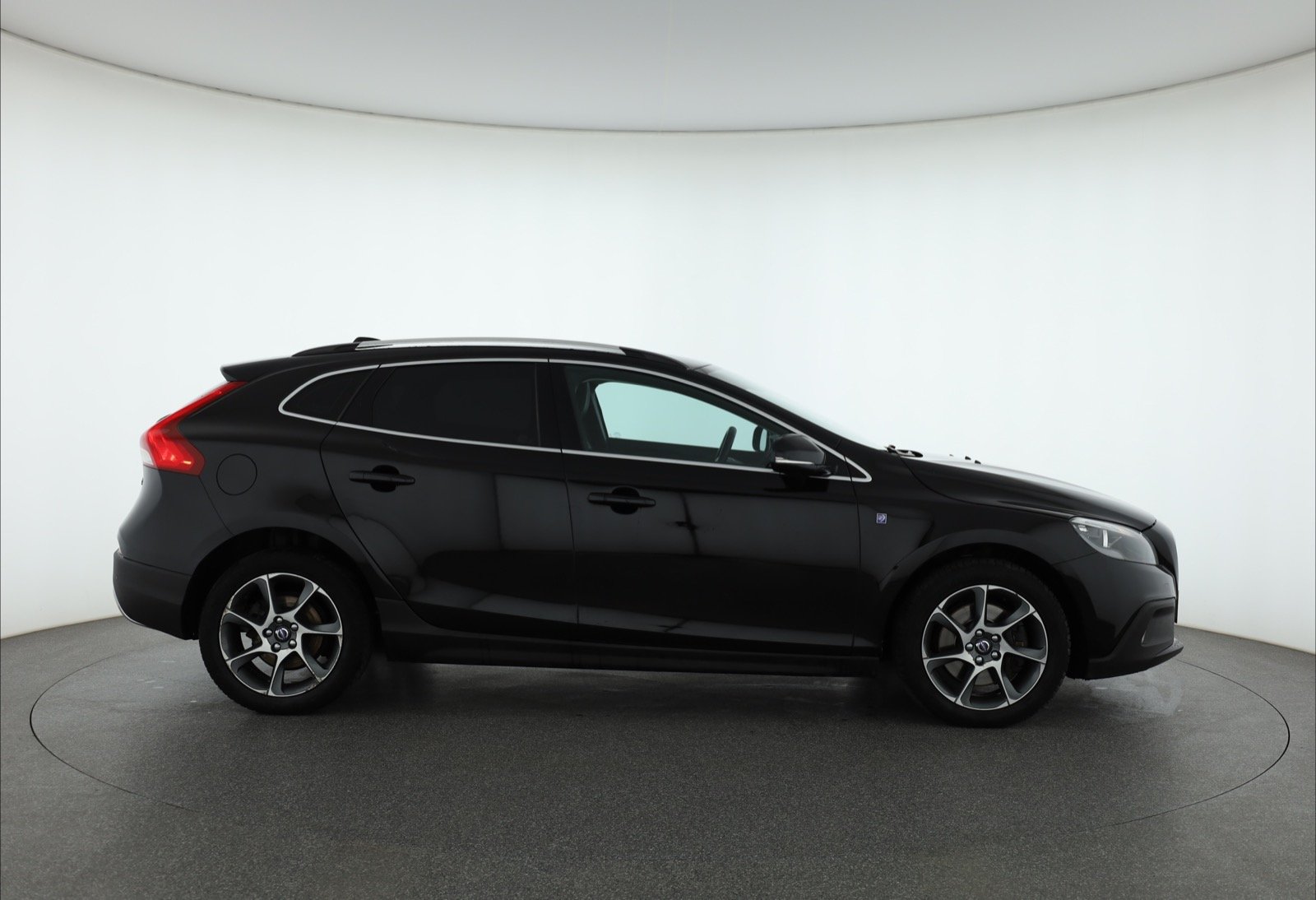 Volvo V40 Cross Country 2015 2.0 D2 153939km Hatchback