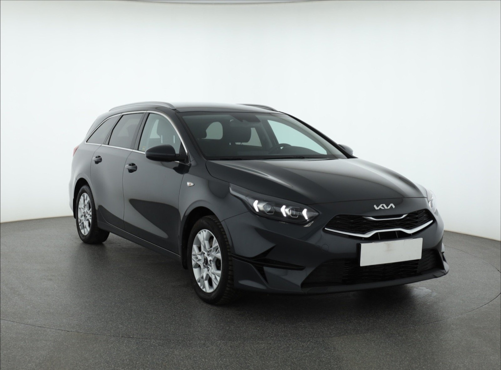 Kia Ceed 2022 1.5 T