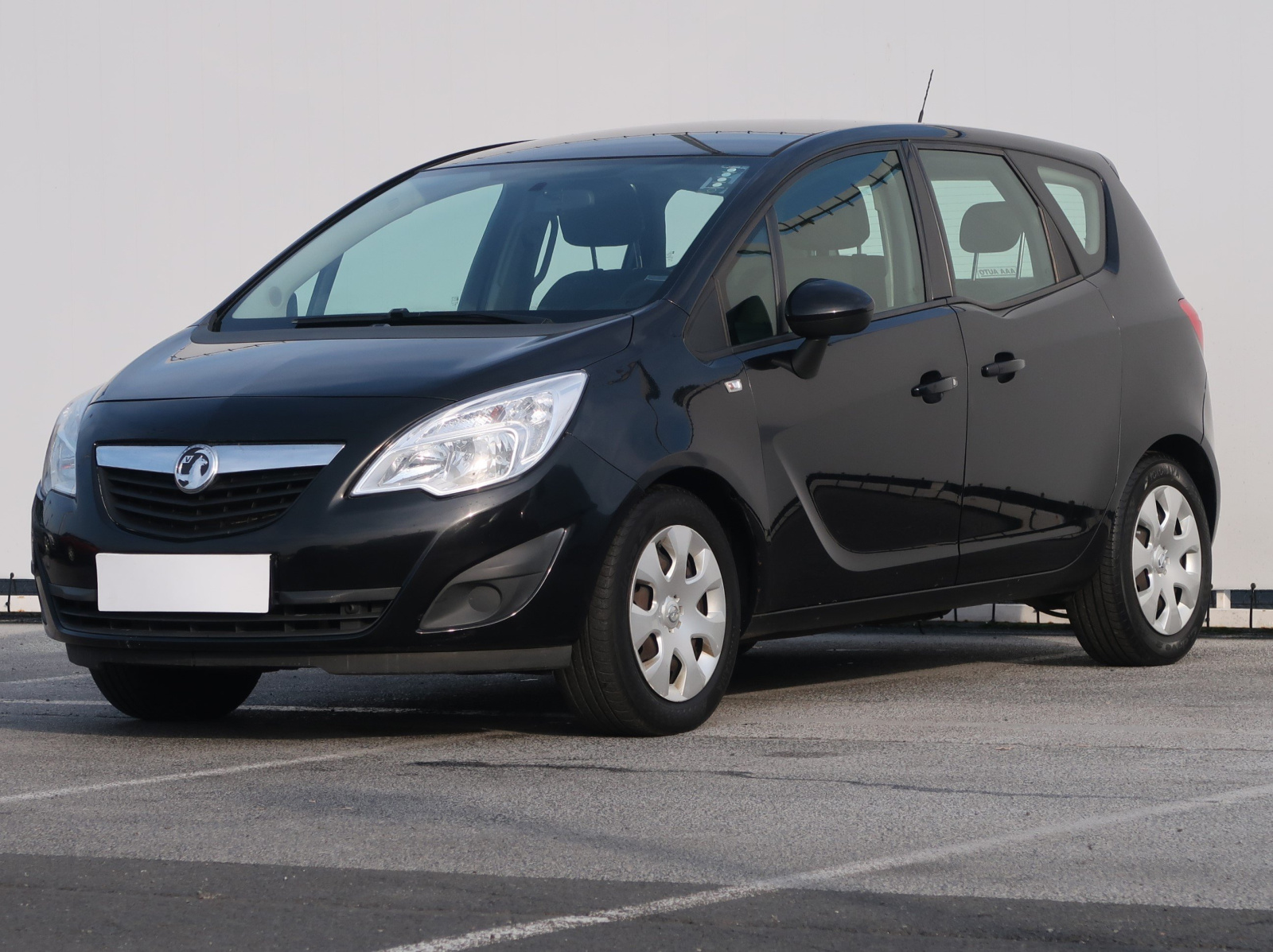 Opel Meriva 2011 1.4 i 175235km Samochody Rodzinne