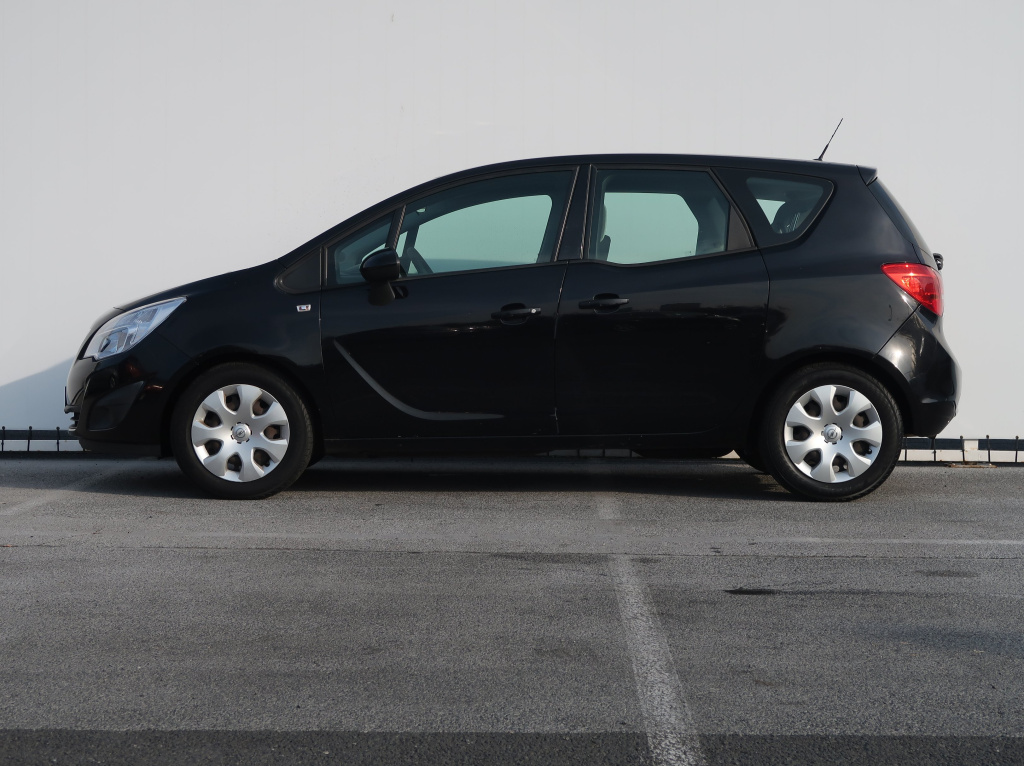 Opel Meriva 2011 1.4 i 175235km ABS klimatyzacja manualna