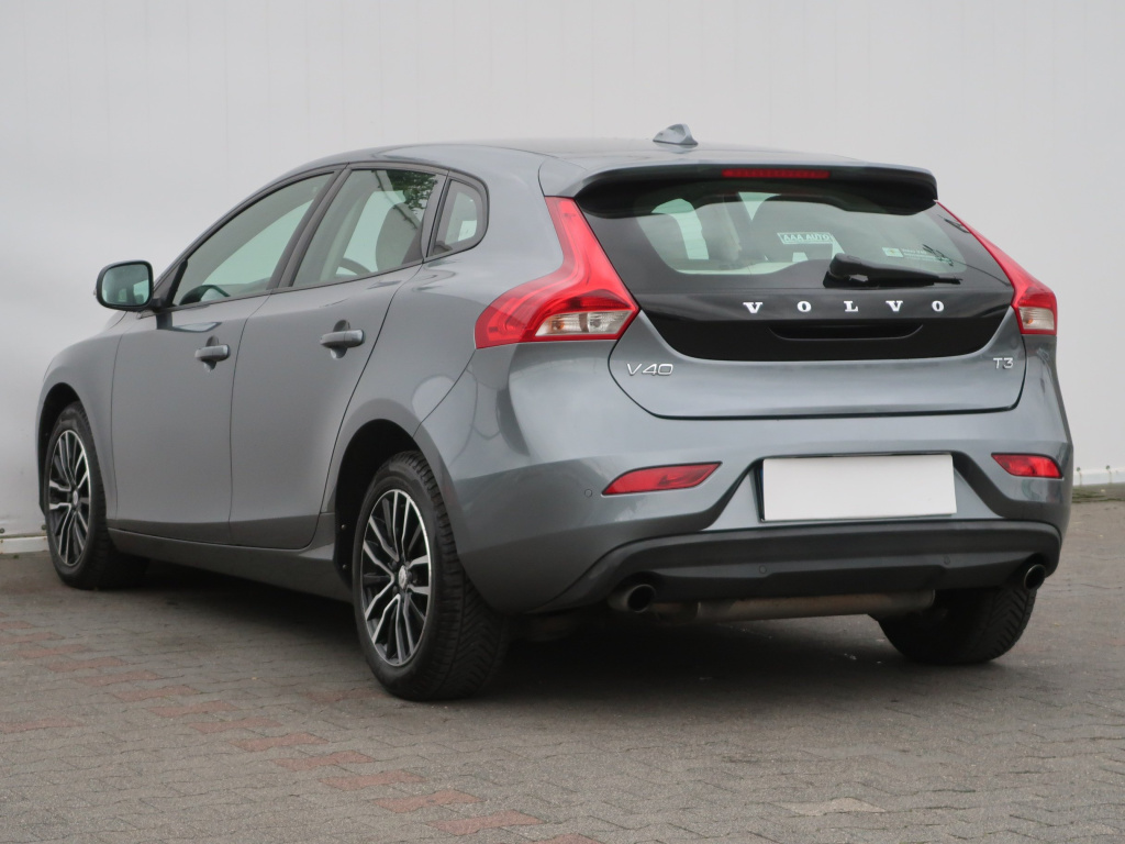 Volvo V40 2016 1.5 T3 154408km Hatchback